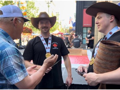 100% success of Calgary Mas-wrestling Tournament