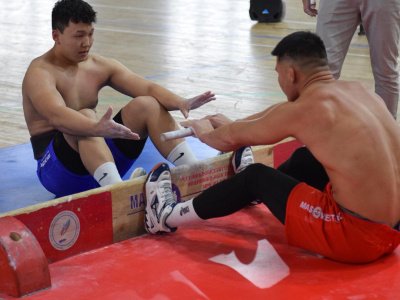 Friendly meeting of Mongolian and ASAU mas-wrestling teams