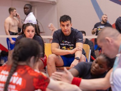 Leticia Chioca: "My dream is to found the Angolan Mas-Wrestling Association"