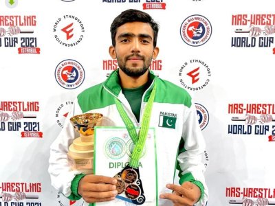 Muhammad Saad became a national hero in Pakistan for his outstanding results in Yakut mas-wrestling