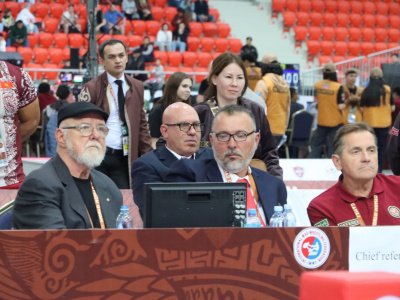 Il Darkhan Aisen Nikolaev highly praised mas-wrestling as part of the Nomad Games