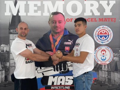 Mas-wrestlers from different countries arrived in Bardejov to honor the memory of Marcel Matej