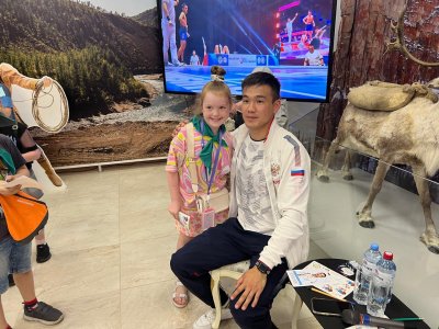 The State Sports Museum hosted an autograph session for world champion Semyon Anufriev